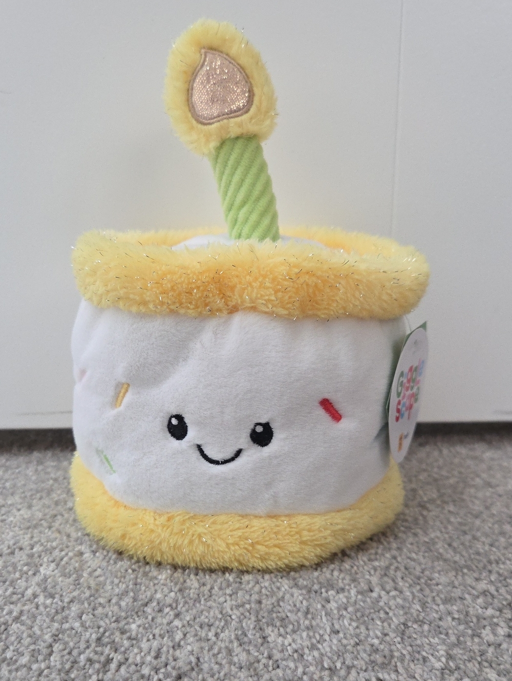 Gigglescape | 8" Birthday Cake Stuffed Animal